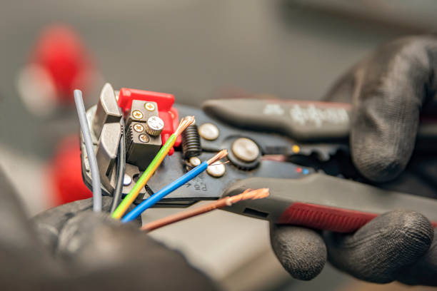 Best Electrician for Home Renovation  in Defuniak Springs, FL
